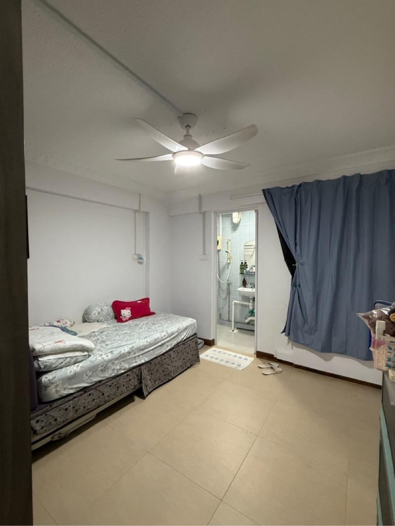 289 Yishun Avenue 6 HDB Apartment For Sale, $488,000, 3 Bed 2 Bath 904 sqft $540.00 psf