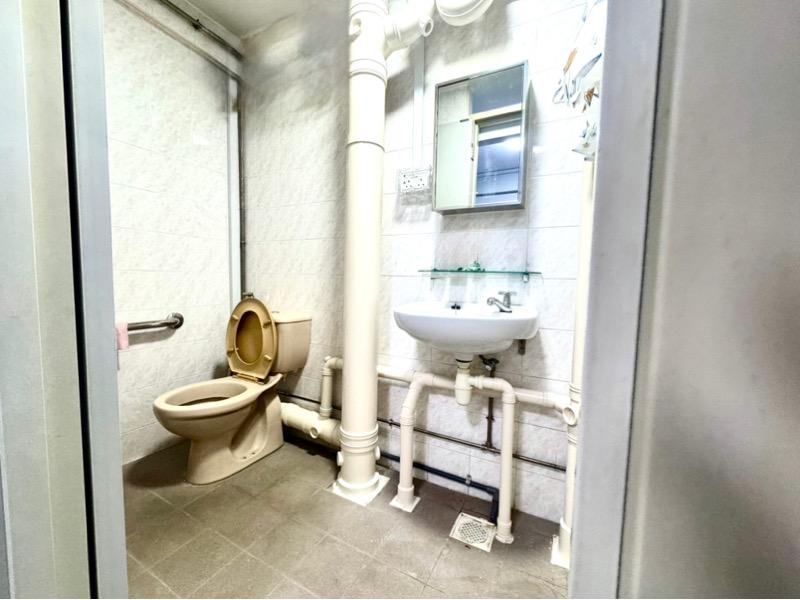 14 Kampong Arang Road HDB Apartment For Sale, $788,000, 2 Bed 2 Bath 1,108 sqft $711.00 psf