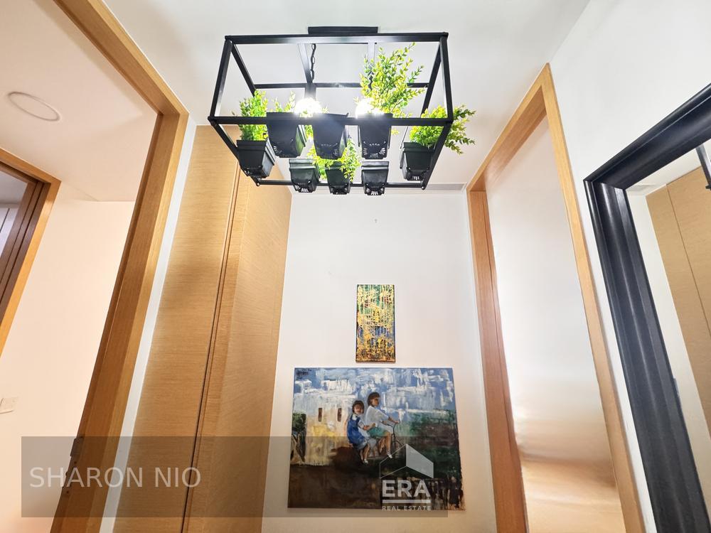 Prop-GPT: Condominium: D03 Alexandra The Crest