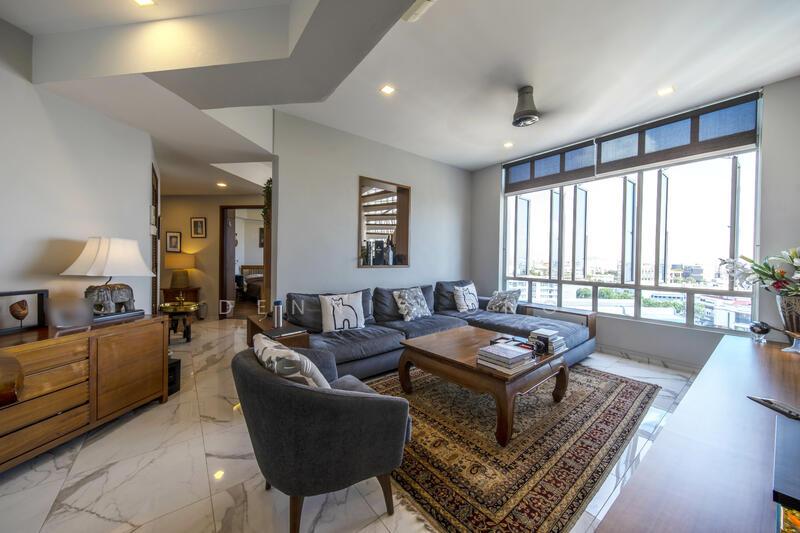 Prop-GPT: Condominium: D25  Northoaks