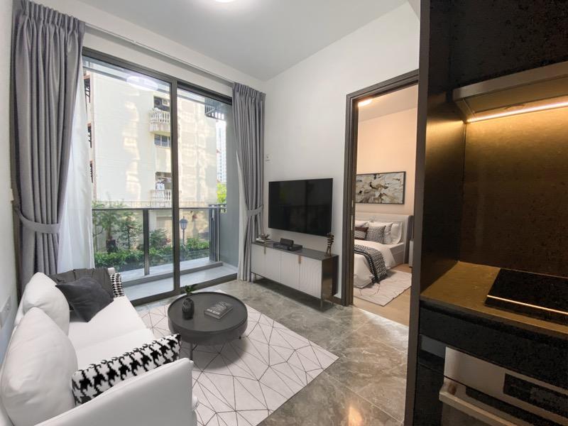 Prop-GPT: Condominium: D09 Oxley RV Altitude