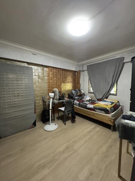 261 Jurong East Street 24