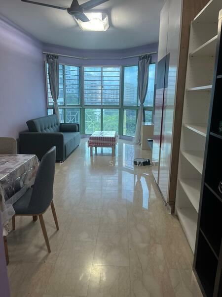 Prop-GPT: Apartment: D19 Hougang Hougang Green