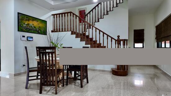 Prop-GPT: Detached: D22  Wide Frontage Detached in with Full Privacy, Park Facing