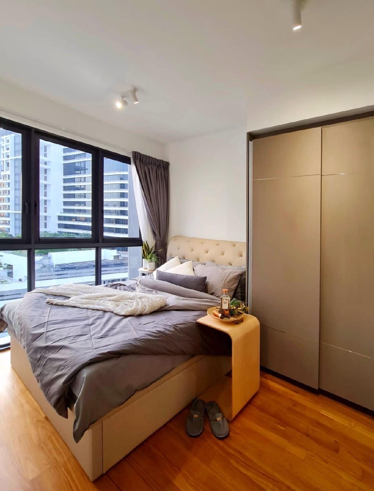 Uptown @ Farrer Condominium For Sale, $1,455,000, 3 Bed 2 Bath 700 sqft $2,079.00 psf