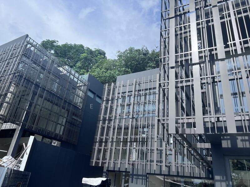 I  SUNSET. BRAND NEW AT SEMID PRICE!!  HILLTOP VIEW. BASEMENT PARKING JEAN 93571119