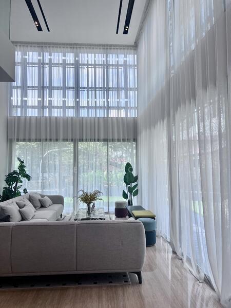 I  SUNSET. BRAND NEW AT SEMID PRICE!!  HILLTOP VIEW. BASEMENT PARKING JEAN 93571119