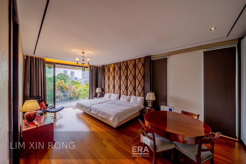 Newly Built, Freehold, With Lap Pool Detached House for Sale