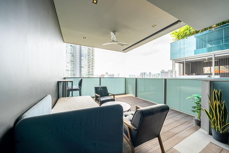 TwentyOne Angullia Park