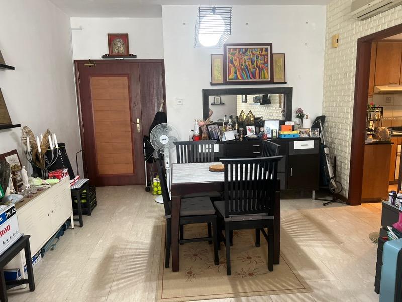 Yishun Sapphire Condominium For Sale, $1,360,000, 3 Bed 3 Bath 1,216 sqft $1,118.00 psf