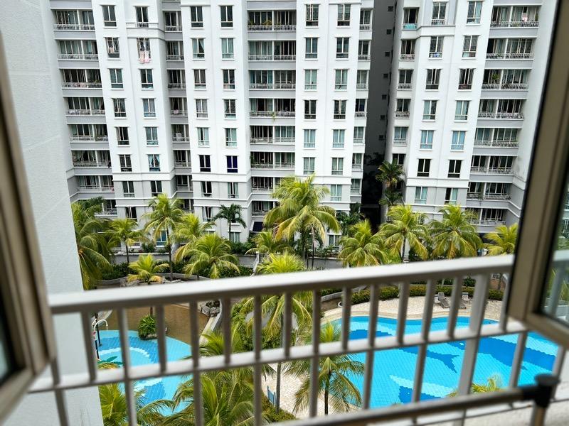 Yishun Sapphire Condominium For Sale, $1,360,000, 3 Bed 3 Bath 1,216 sqft $1,118.00 psf