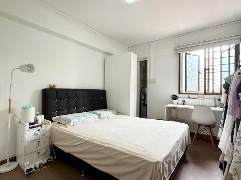 121 Bedok North Road HDB Apartment For Sale, $530,000, 3 Bed 2 Bath 990 sqft $535.00 psf