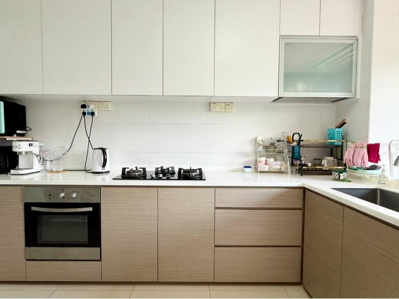 121 Bedok North Road HDB Apartment For Sale, $530,000, 3 Bed 2 Bath 990 sqft $535.00 psf