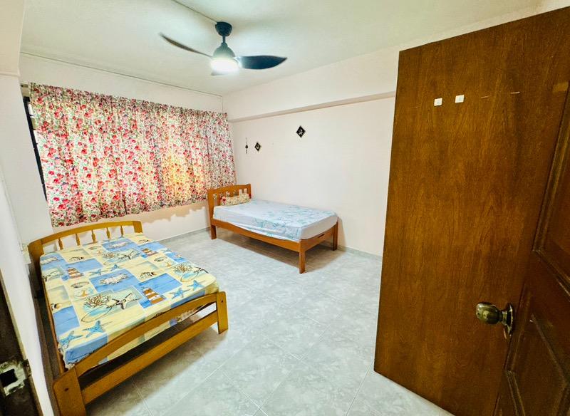 491C Tampines Street 45 HDB Apartment For Sale, $648,000, 3 Bed 2 Bath 1,119 sqft $579.00 psf