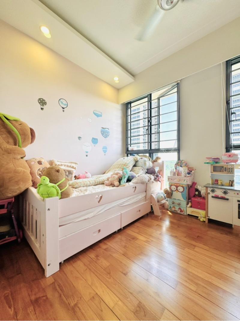 91 Dawson Road HDB Apartment For Sale, $1,200,000, 3 Bed 2 Bath 893 sqft $1,344.00 psf