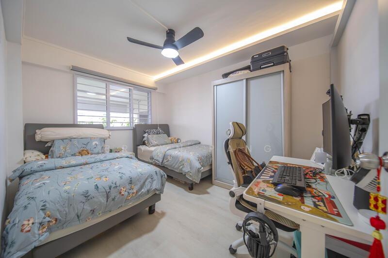 241 Jurong East Street 24