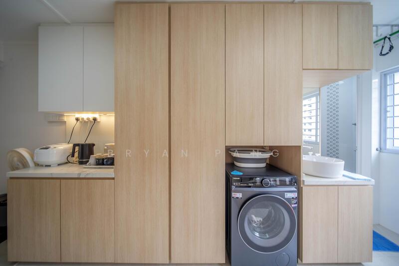 241 Jurong East Street 24