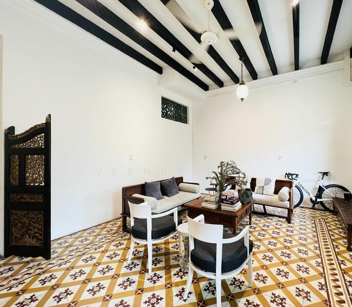 Prop-GPT: Conservation Home: D09 Cairnhill Emerald Hill Conservation Area