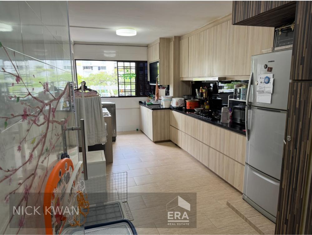 Can Contra, Low Deposit & Early Move in Ok, All Races & Pr Eligible