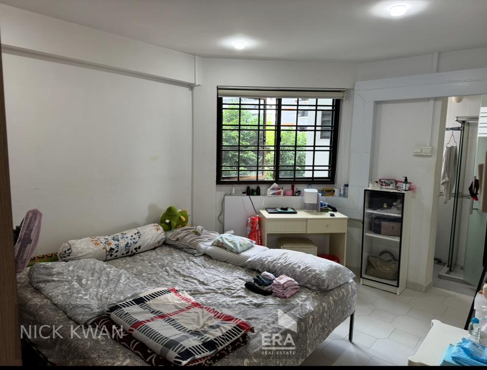 Can Contra, Low Deposit & Early Move in Ok, All Races & Pr Eligible