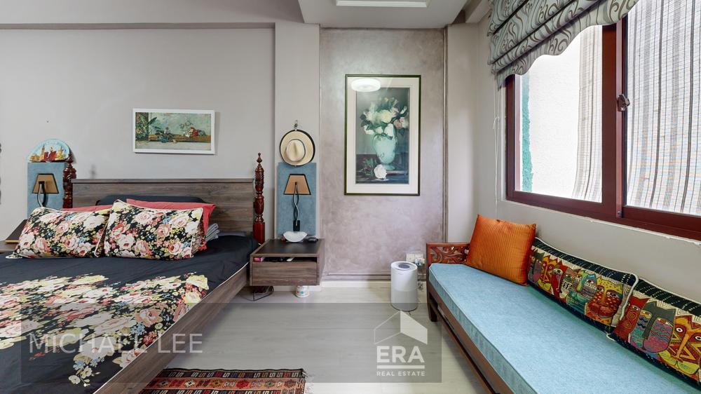 Spacious Landed Living 1km Temasek Primary 100m Covered Walkway to Mrt