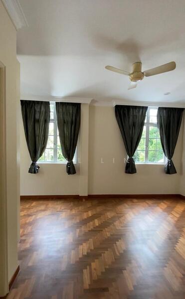 CHEAP Kew Estate Upper East Cost Semi-D 7mins to Mrt  Big Ensuite Rooms