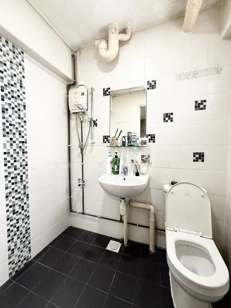 754 Yishun Street 72