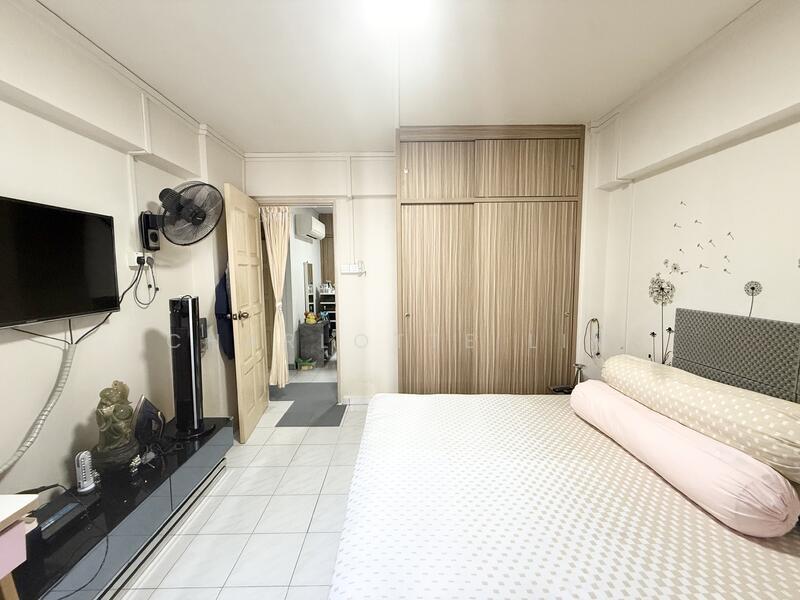 754 Yishun Street 72