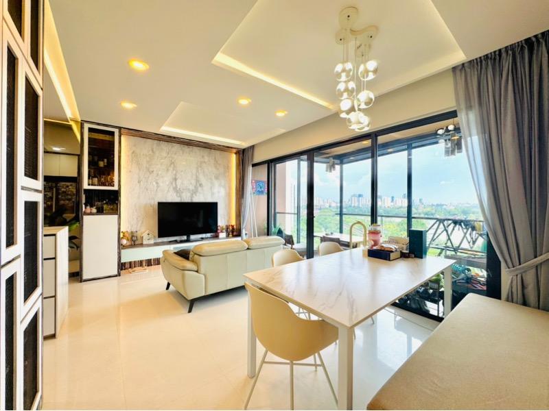 Prop-GPT: Condominium: D22 Boon Lay Lake Grande
