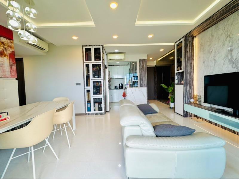 Lake Grande Condominium For Sale, $2,900,000, 5 Bed 4 Bath 1,302 sqft $2,227.00 psf