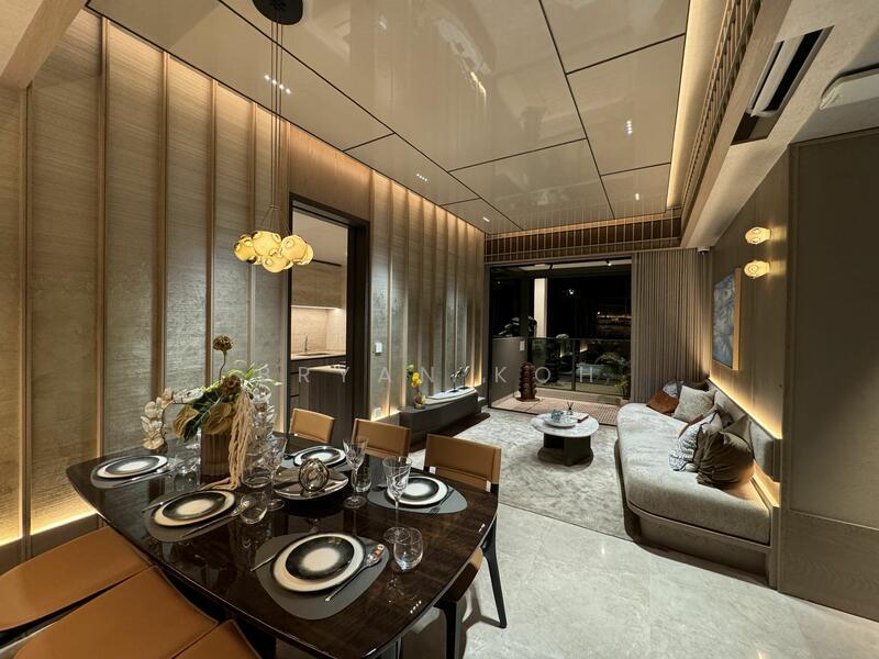 Prop-GPT: Condominium: D15  MEYER BLUE
