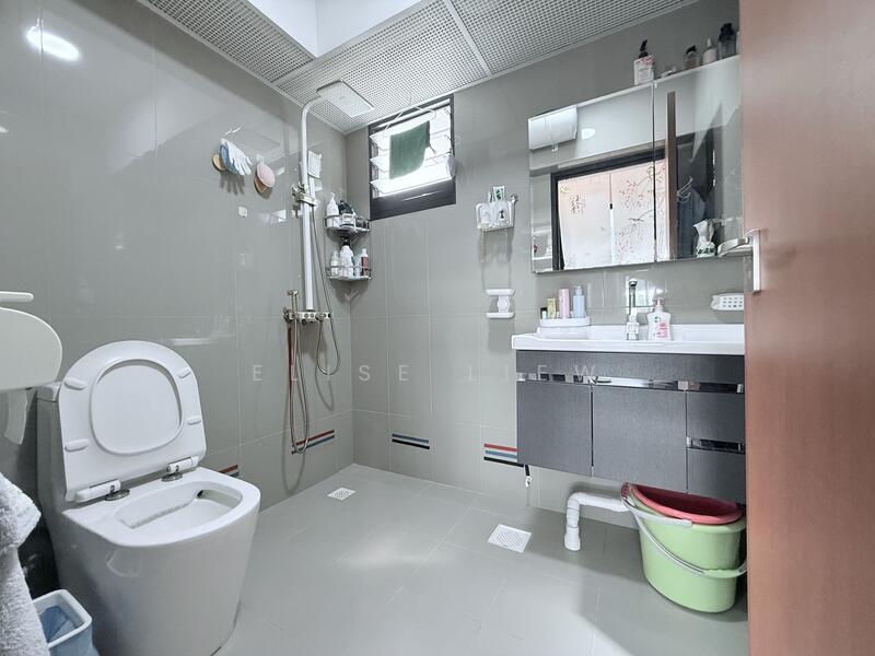 605D Tampines Street 61