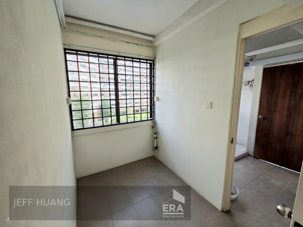Well Maintained 4 Bedder for Sale, Serious Seller! View to Appreciate!