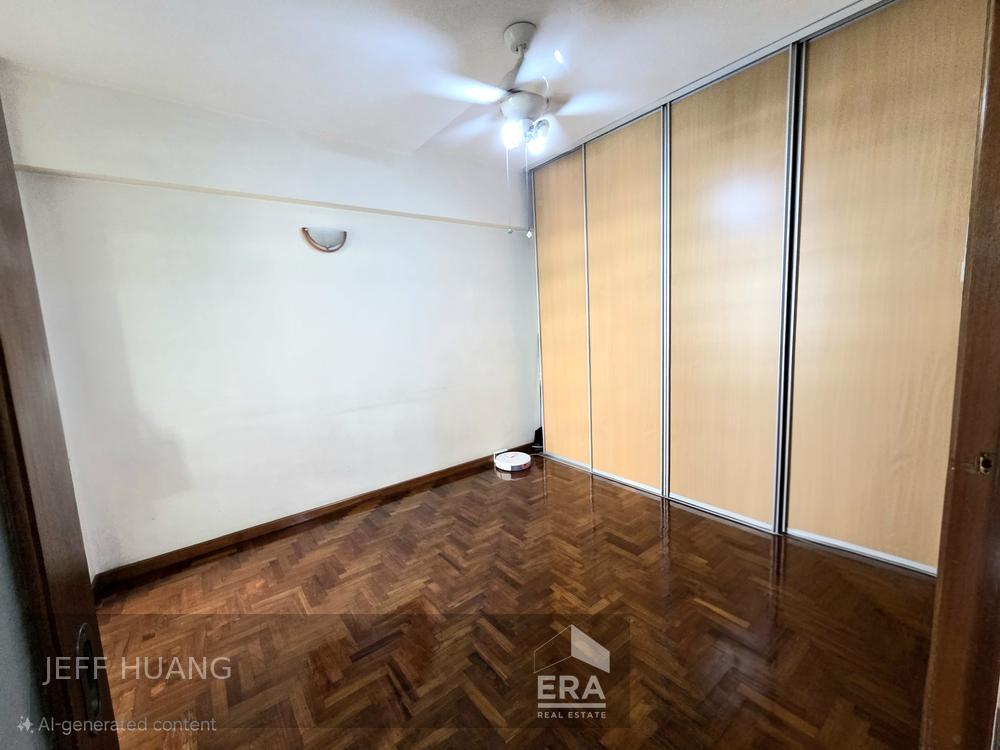 Well Maintained 4 Bedder for Sale, Serious Seller! View to Appreciate!