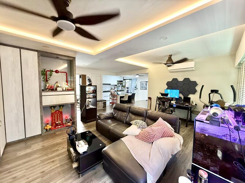 605C Tampines Street 61