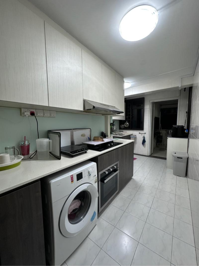 107 Jalan Bukit Merah HDB Apartment For Sale, $368,000, 3 Bed 1 Bath 678 sqft $543.00 psf