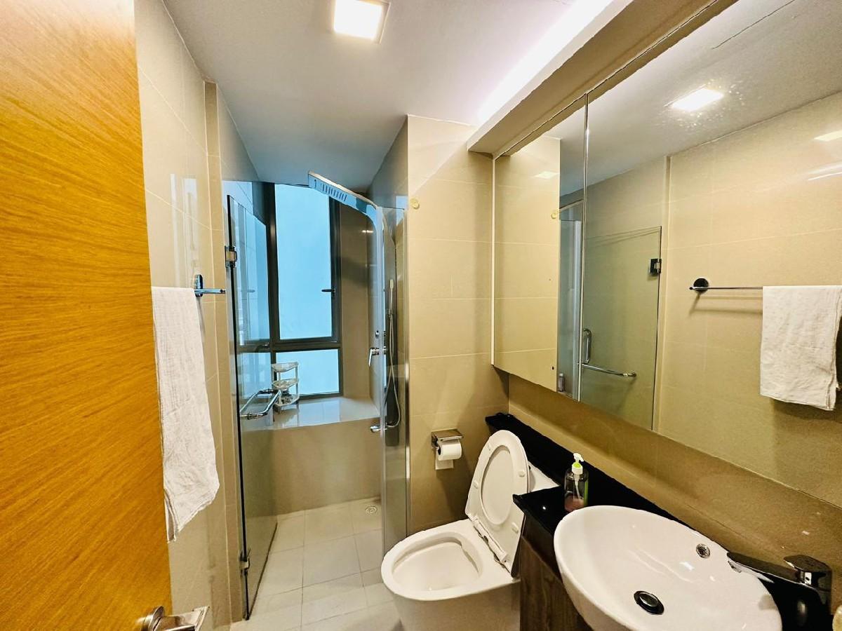 Casa Merah Condominium For Sale, $2,380,000, 3 Bed 3 Bath 1,335 sqft $1,783.00 psf