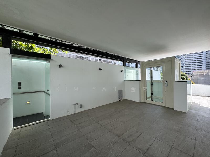 Freehold terrae, 5 levels with Lift, Within Heart of Orchard,