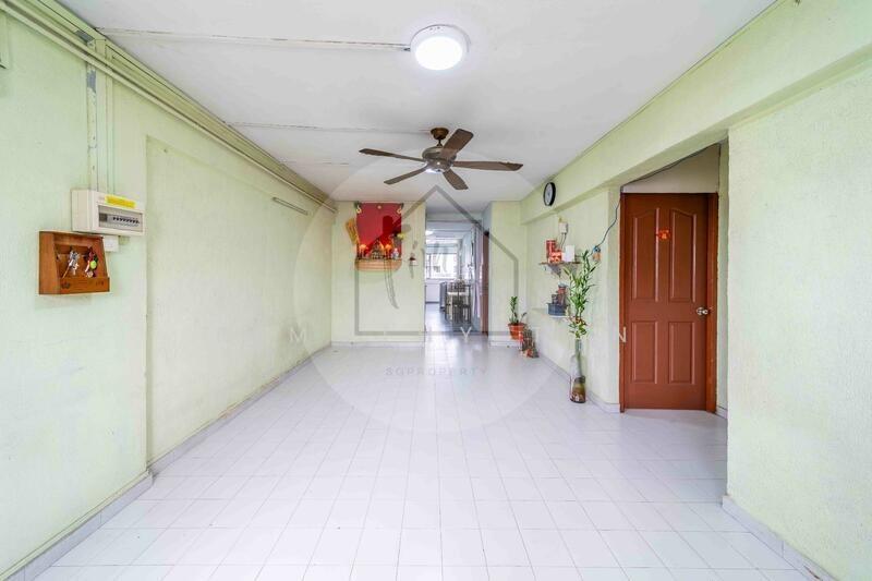 Prop-GPT: HDB Flat: D16 Bedok 519 Bedok North Avenue 1