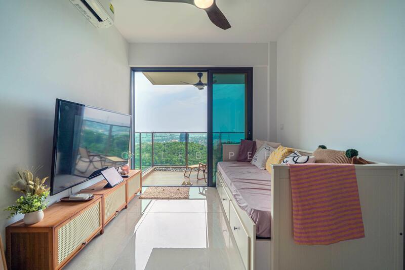 Prop-GPT: Condominium: D05  Normanton Park