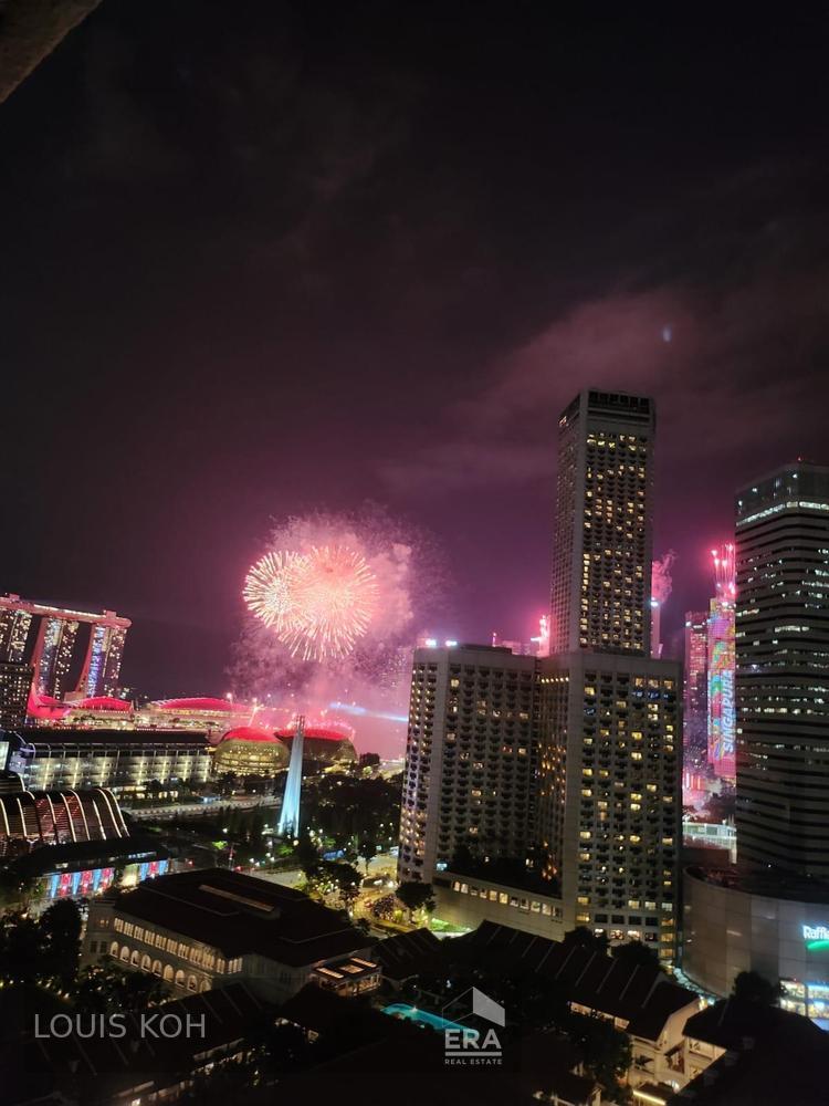 Rare Top Floor Real Corner 4 Room Near Cityhall