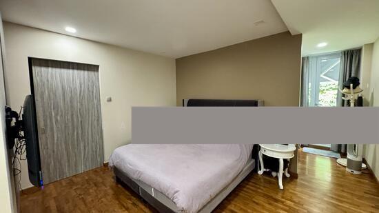 Burgundy Hill Semi-Detached House For Sale, $3,280,000, 5 Bed 5 Bath 3,200 sqft $1,451.00 psf