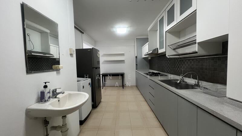 229 Tampines Street 23