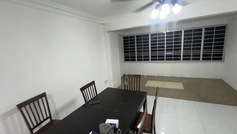229 Tampines Street 23
