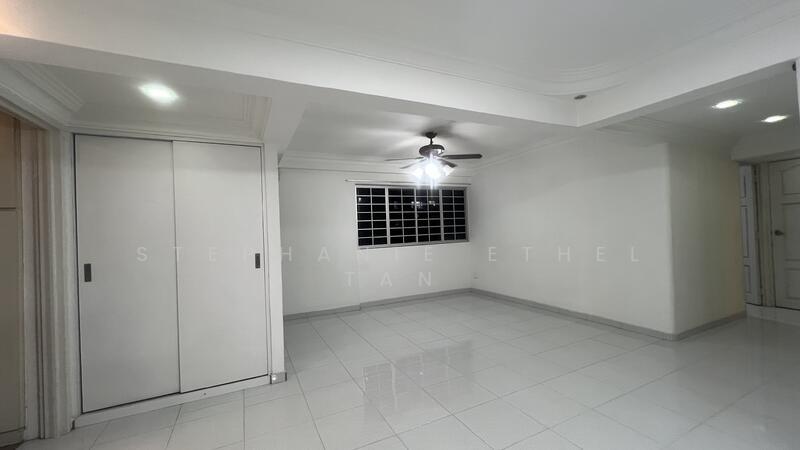 229 Tampines Street 23