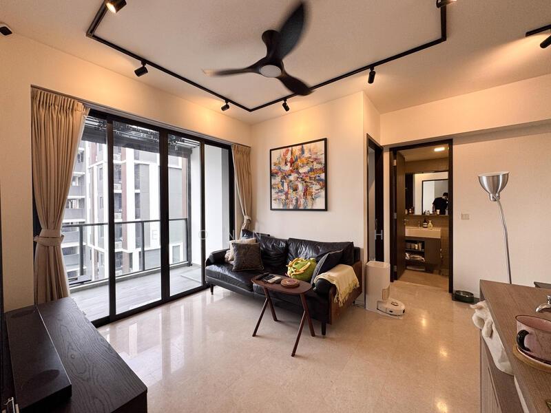 Prop-GPT: Condominium: D19 Upper Paya Lebar Botanique at Bartley