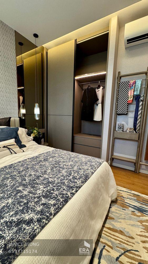 Top Q4 2025. D15 Freehold. Limited Units Left.