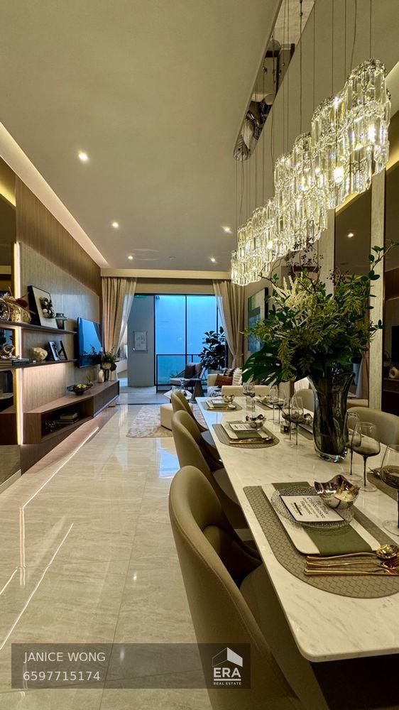 Top Q4 2025. D15 Freehold. Limited Units Left.