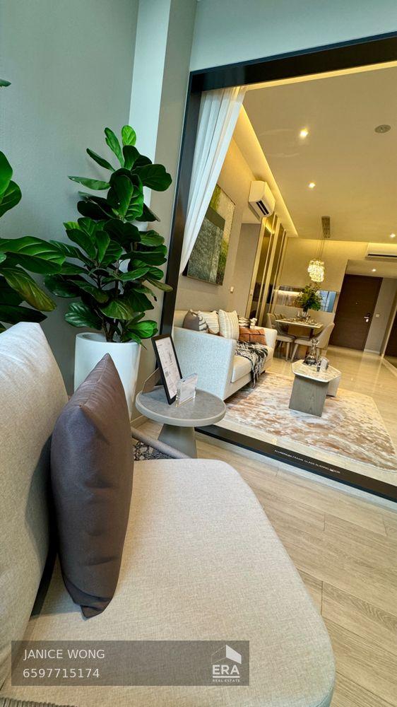 Top Q4 2025. D15 Freehold. Limited Units Left.