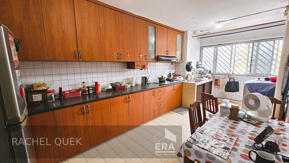 Bedok South Avenue 3, Bedok, Singapore, D16, 460069